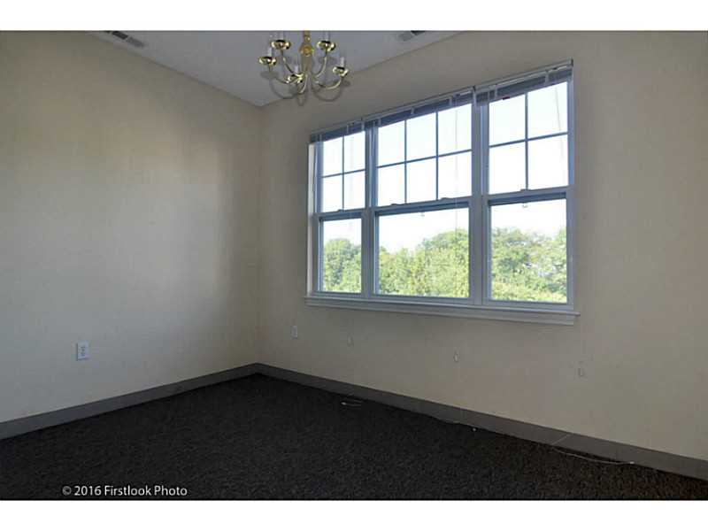 102 Mill St, Woonsocket, RI 02895 photo 7