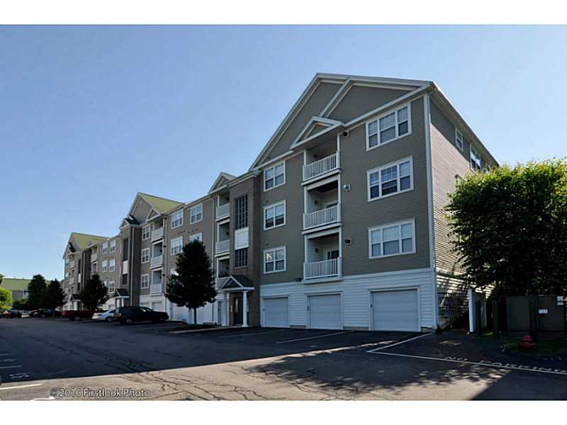 102 Mill St, Woonsocket, RI 02895 photo 1