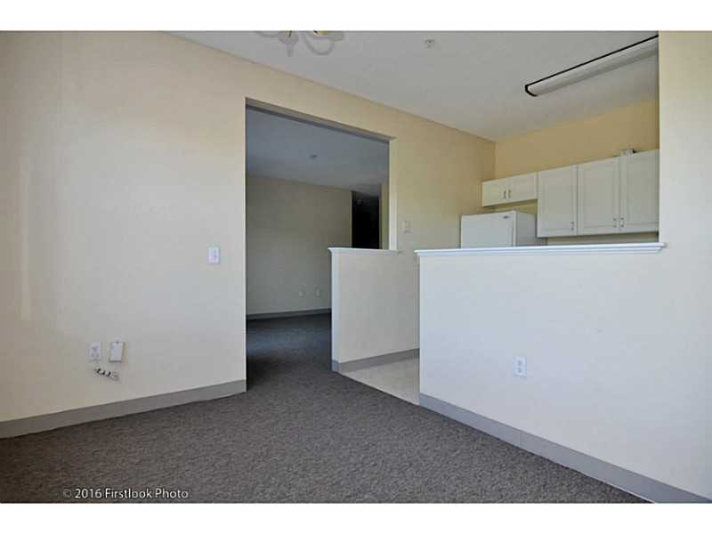 102 Mill St, Woonsocket, RI 02895 photo 9