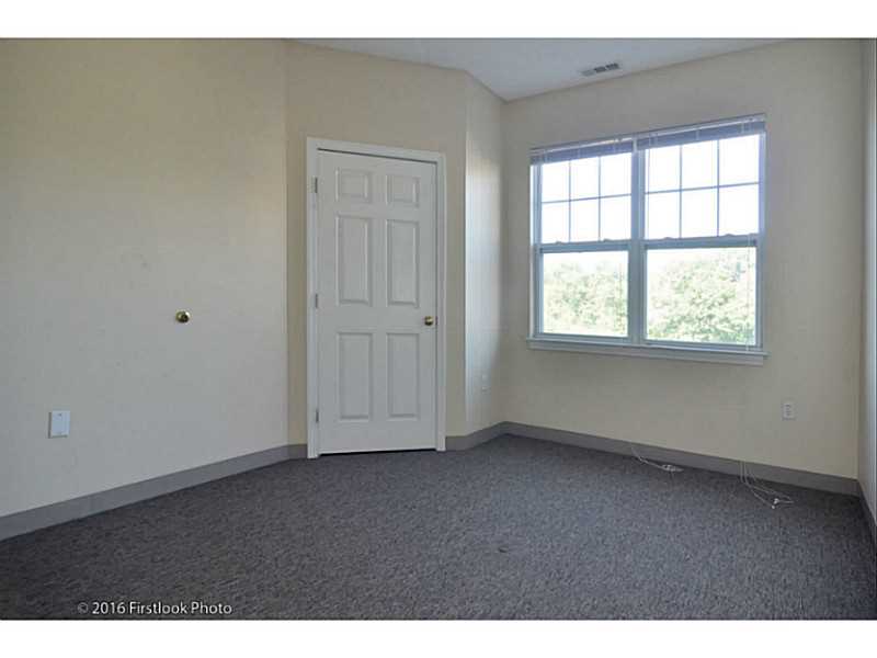 102 Mill St, Woonsocket, RI 02895 photo 21