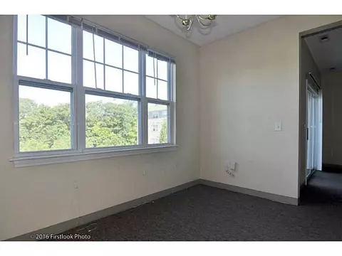 102 Mill St #104, Woonsocket, RI 02895 photo 8