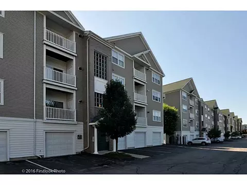 102 Mill St #104, Woonsocket, RI 02895 photo 2