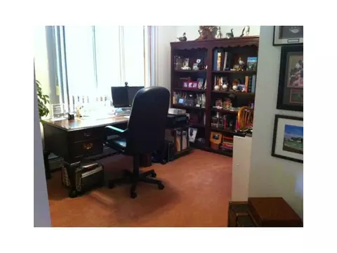 114 Mohawk Trl, Cranston, RI 02921 photo 11