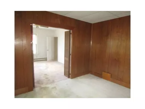 47 Laval St, Woonsocket, RI 02895 photo 3
