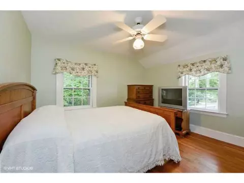 67 Parkside Dr, Warwick, RI 02888 photo 6