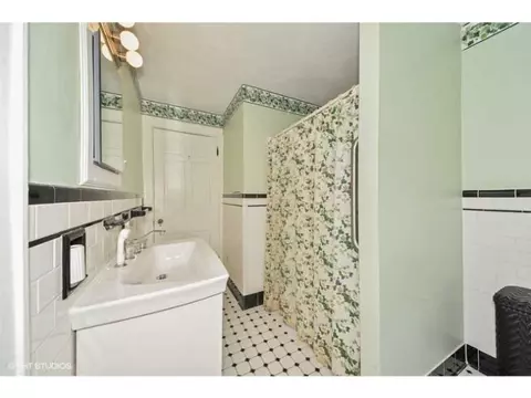 67 Parkside Dr, Warwick, RI 02888 photo 7