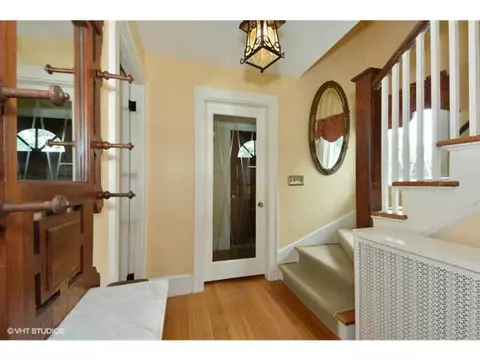 67 Parkside Dr, Warwick, RI 02888 photo 2
