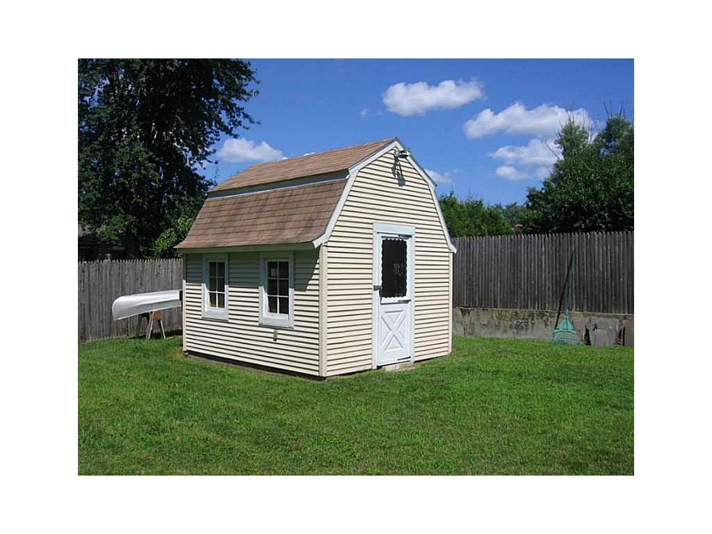 10 Penel Dr, West Warwick, RI 02893 photo 4