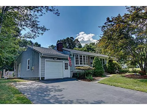 288 Natick Ave, Warwick, RI 02886 photo 3