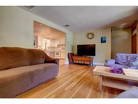 288 Natick Ave, Warwick, RI 02886 photo 5