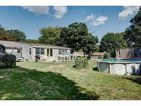 288 Natick Ave, Warwick, RI 02886 photo 25