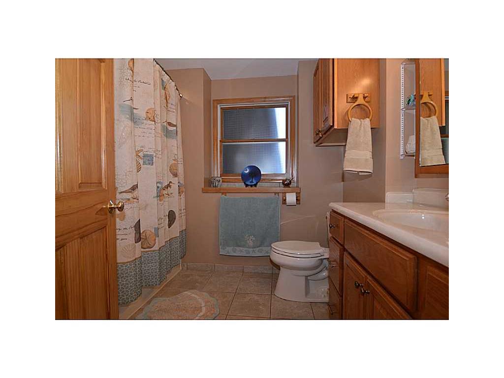 44 Lee Ave, Warwick, RI 02889 photo 14