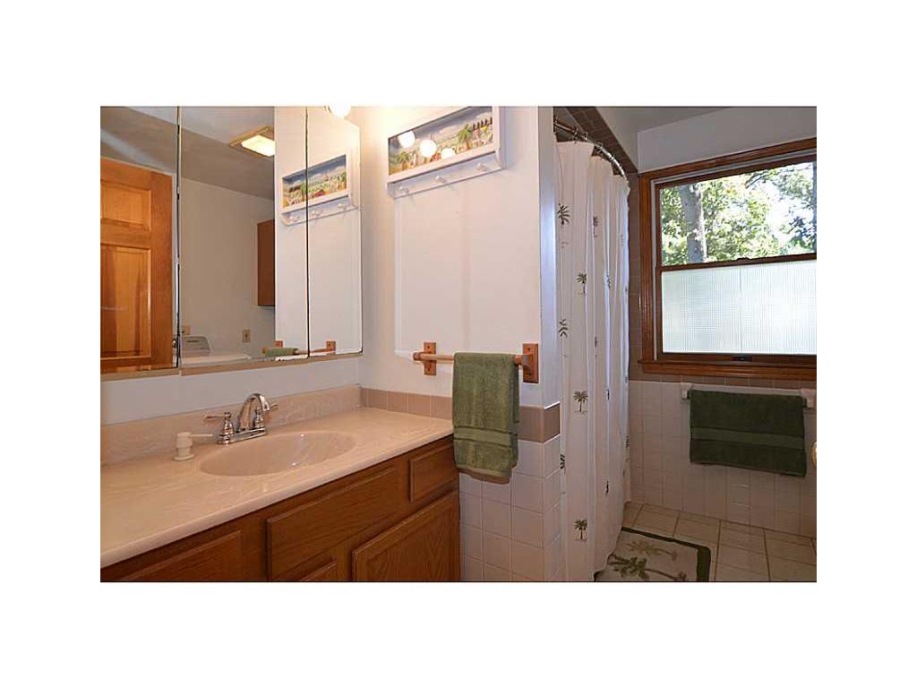 44 Lee Ave, Warwick, RI 02889 photo 18