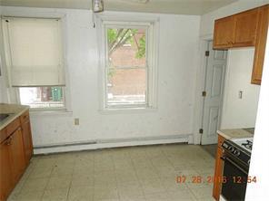 692 N Main St, Woonsocket, RI 02895 photo 3