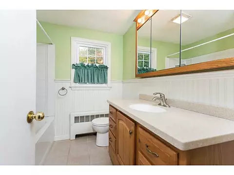 36 Hedgerow Dr, Warwick, RI 02886 photo 18
