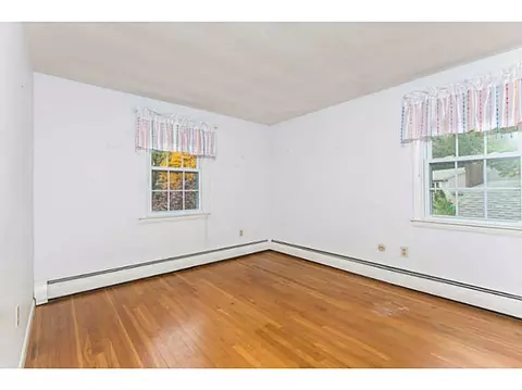 36 Hedgerow Dr, Warwick, RI 02886 photo 14