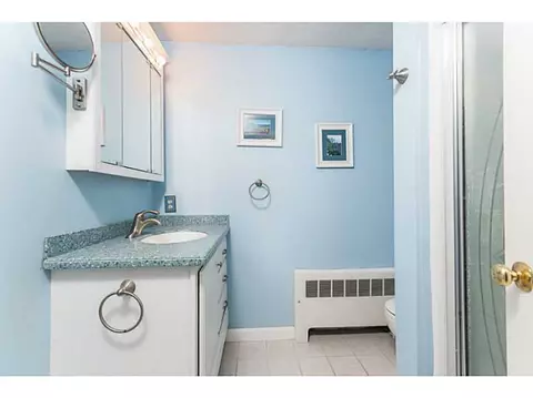 36 Hedgerow Dr, Warwick, RI 02886 photo 17