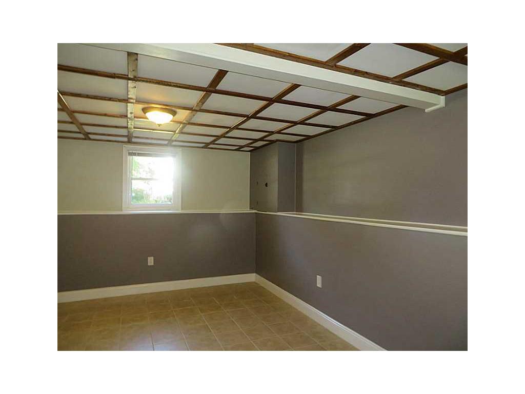 42 Lyall Ave, Warwick, RI 02889 photo 14