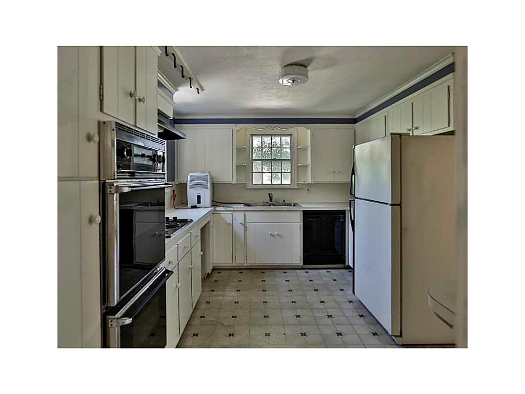 9 St George Ct, Warwick, RI 02888 photo 7