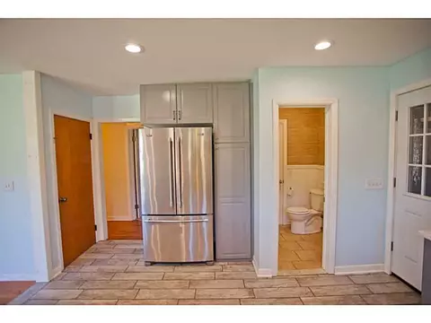 4 South Dr, Westerly, RI 02891 photo 9