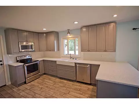 4 South Dr, Westerly, RI 02891 photo 7
