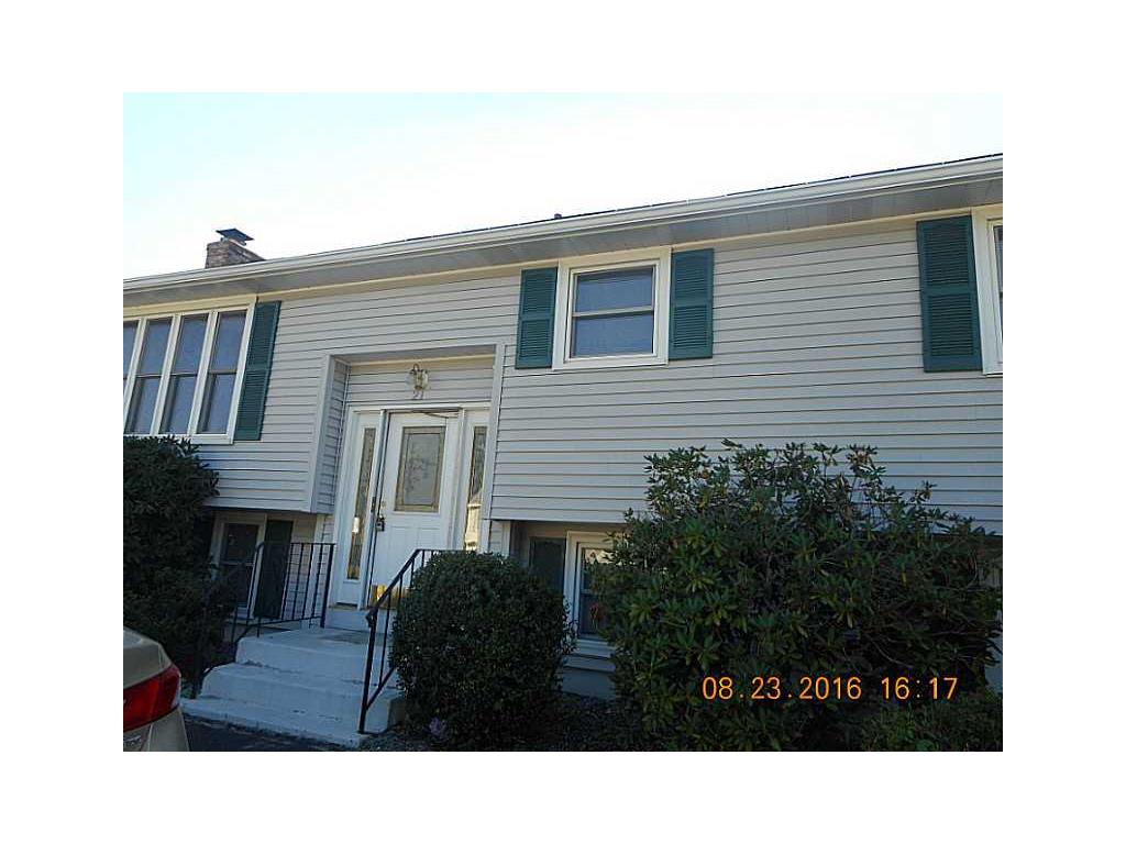 21 Glen Meadows Ct, Warwick, RI 02889 photo 1