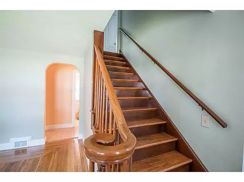128 Haswill St, Warwick, RI 02889 photo 11