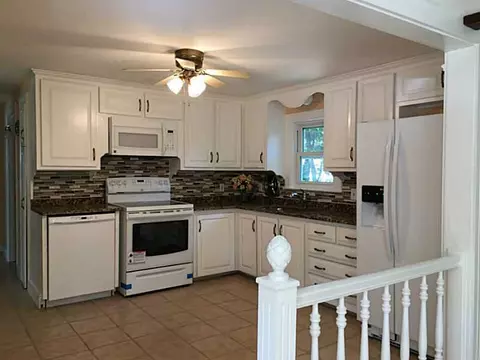 128 Haswill St, Warwick, RI 02889 photo 5