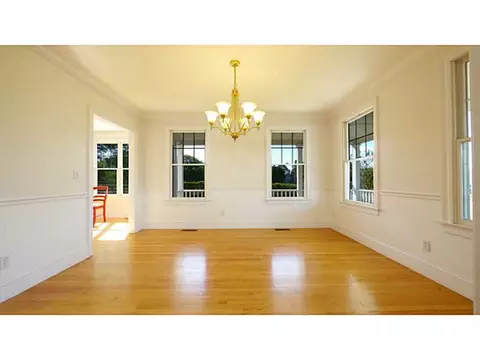 7 Paddock Ln, Middletown, RI 02842 photo 7