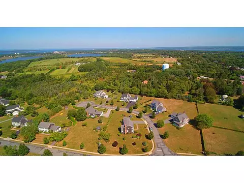 7 Paddock Ln, Middletown, RI 02842 photo 23