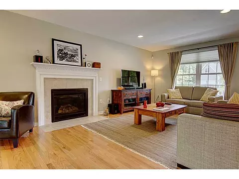 5 Conifer Ct, Coventry, RI 02816 photo 7