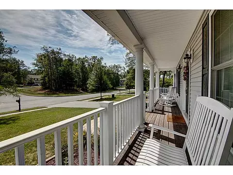 5 Conifer Ct, Coventry, RI 02816 photo 2