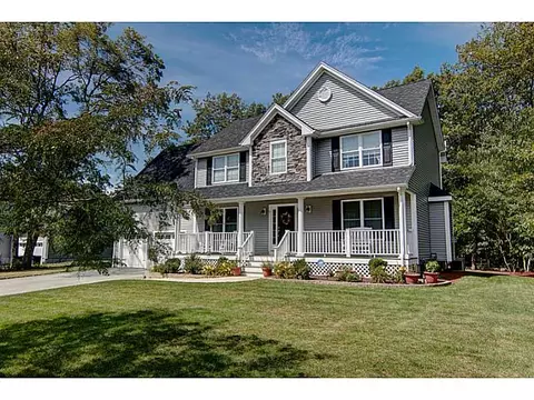 5 Conifer Ct, Coventry, RI 02816 photo 1