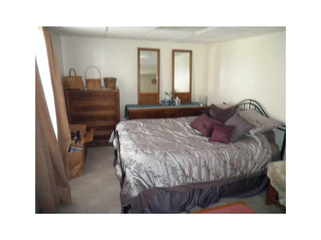 9 Columbus Ave, Westerly, RI 02891 photo 9