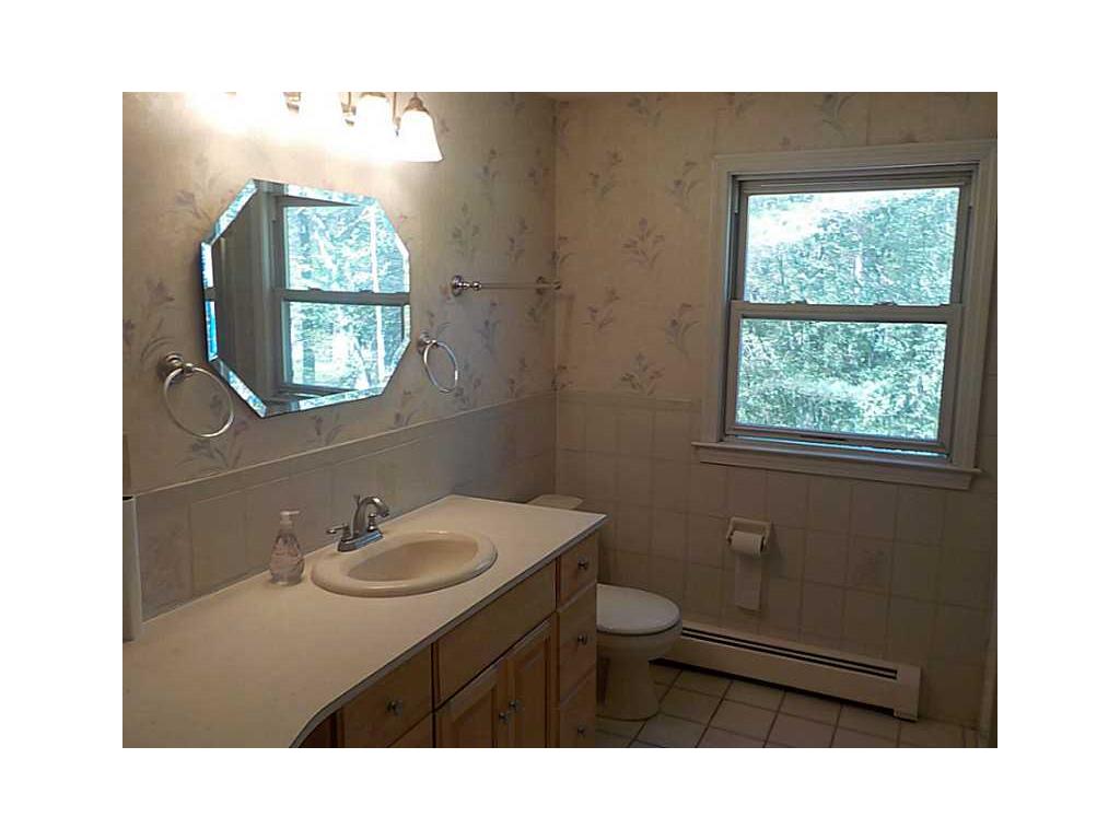 61 Pine Orchard Rd, Chepachet, RI 02814 photo 9