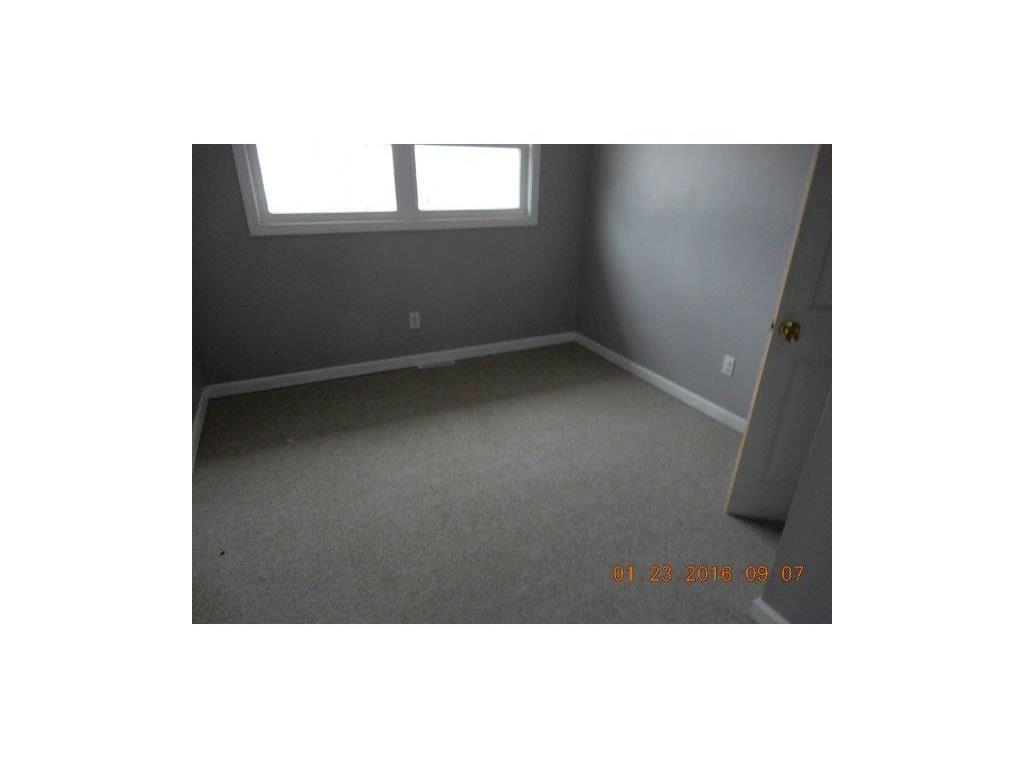 4 Joan Rd, Westerly, RI 02891 photo 7