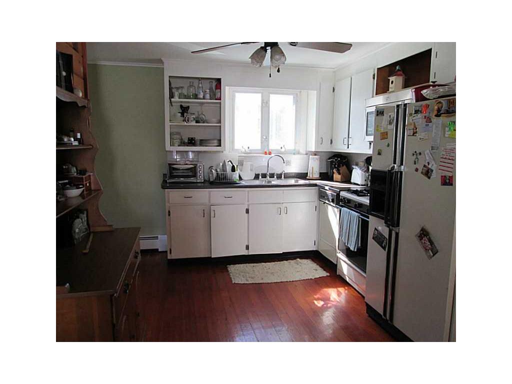 26 Bates Ave, Warwick, RI 02888 photo 7