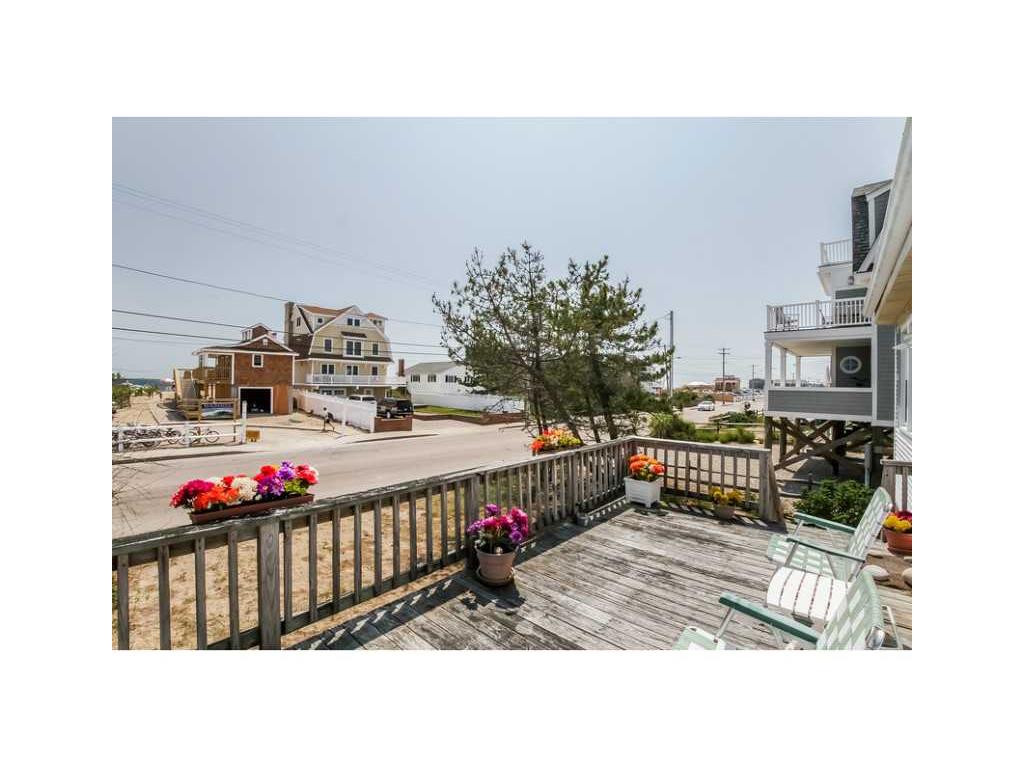 122 Atlantic Ave, Westerly, RI 02891 photo 4