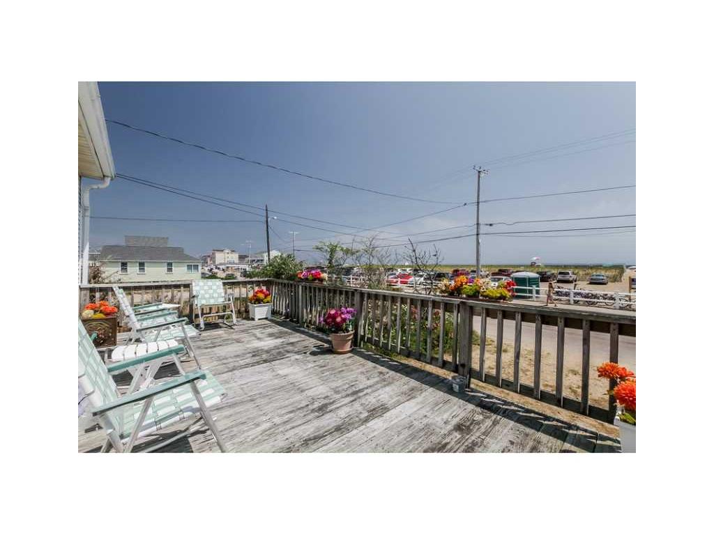 122 Atlantic Ave, Westerly, RI 02891 photo 3