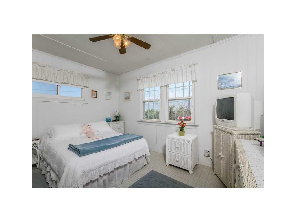 122 Atlantic Ave, Westerly, RI 02891 photo 12