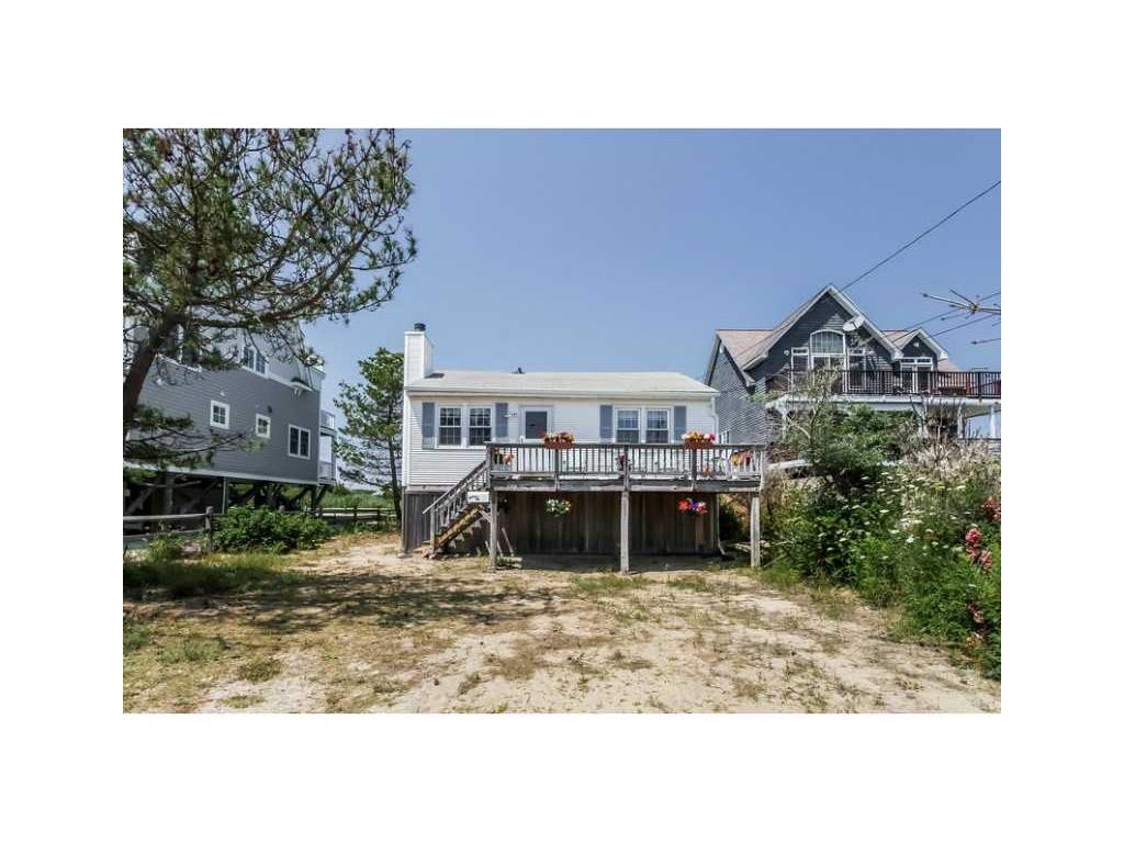 122 Atlantic Ave, Westerly, RI 02891 photo 2