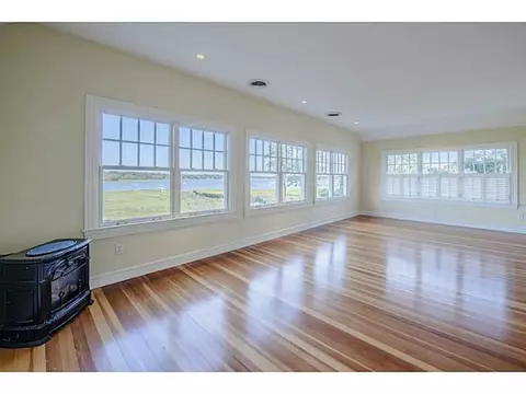 33 Read Ave, Warren, RI 02885 photo 17