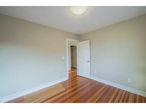 33 Read Ave, Warren, RI 02885 photo 22