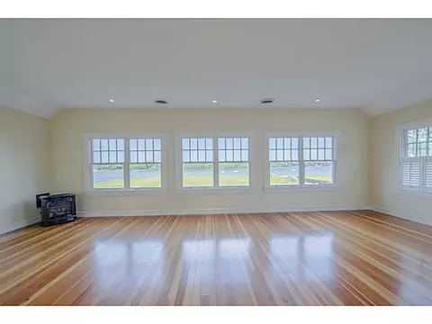 33 Read Ave, Warren, RI 02885 photo 16