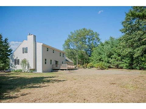 23 Sugar Maple Dr, Coventry, RI 02816 photo 4