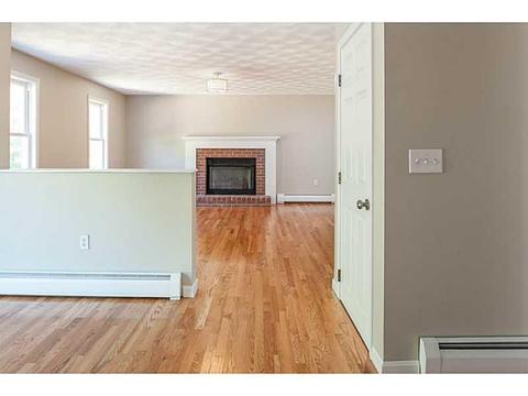 23 Sugar Maple Dr, Coventry, RI 02816 photo 6