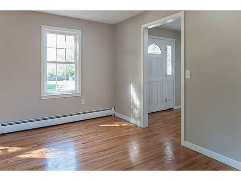 23 Sugar Maple Dr, Coventry, RI 02816 photo 9