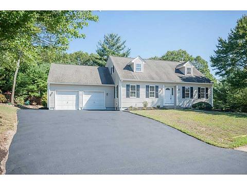 23 Sugar Maple Dr, Coventry, RI 02816 photo 2