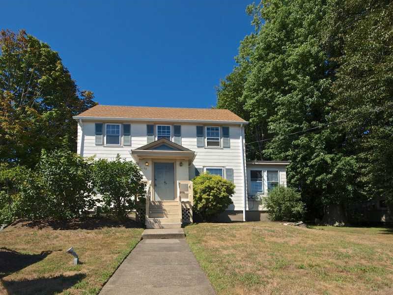 88 E Main Rd, Middletown, RI 02842 photo 1
