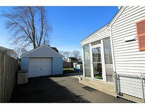 81 Warwick Rd, Pawtucket, RI 02861 photo 25